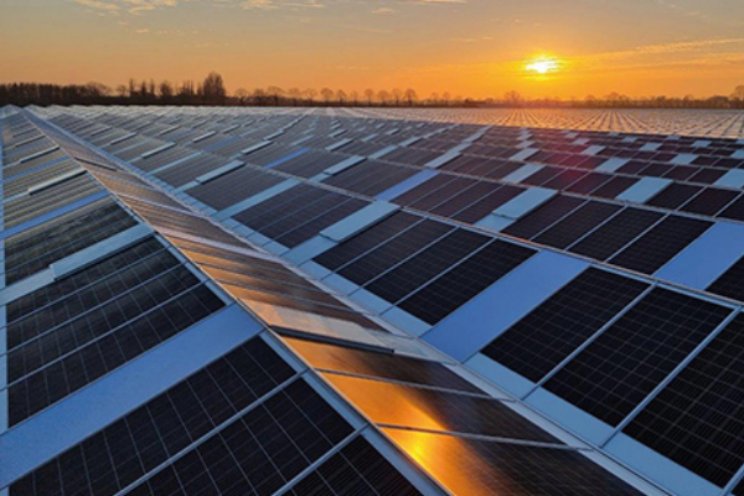 'Energiecowboys' verleiden telers met zonnepanelen