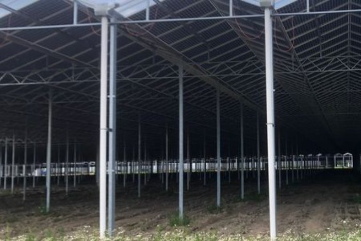 Verzoek tot handhaving zonneveld tuinbouwgebied Verzoek tot handhaving zonneveld tuinbouwgebied