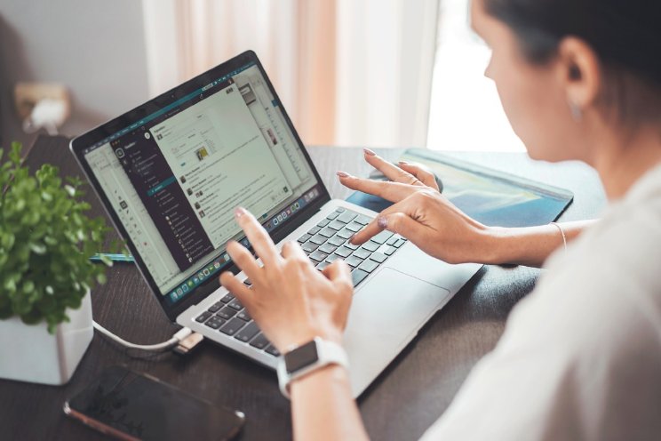 Digitaal betalen in EU is goedkoper geworden Digitaal betalen in EU is goedkoper geworden