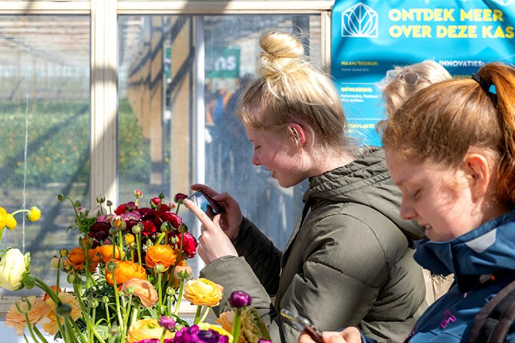 Telers openen de deuren tijdens Kom in de Kas