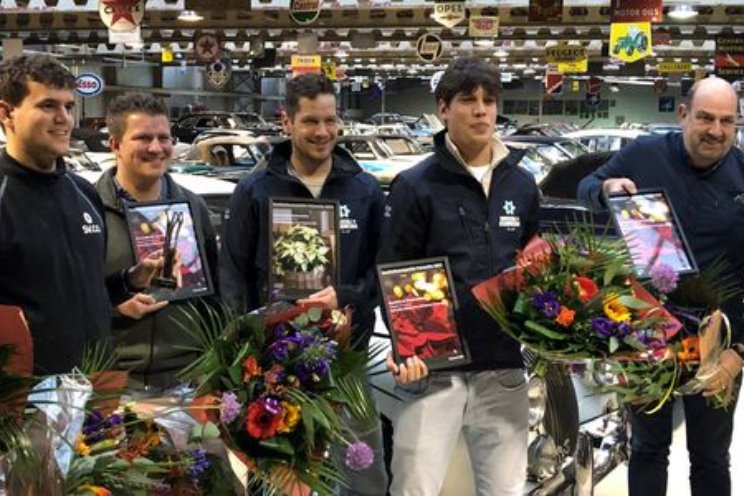SV.CO wint Poinsettia Benchmark van 2024 SV.CO wint Poinsettia Benchmark van 2024