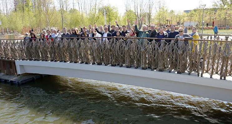 Eerste Smart Circular Bridge op Floriade klaar Eerste Smart Circular Bridge op Floriade klaar