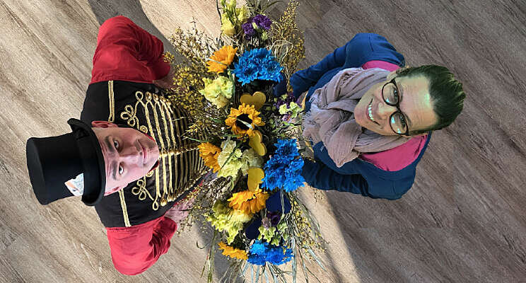 #flowersforwomeninwar #flowersforwomeninwar