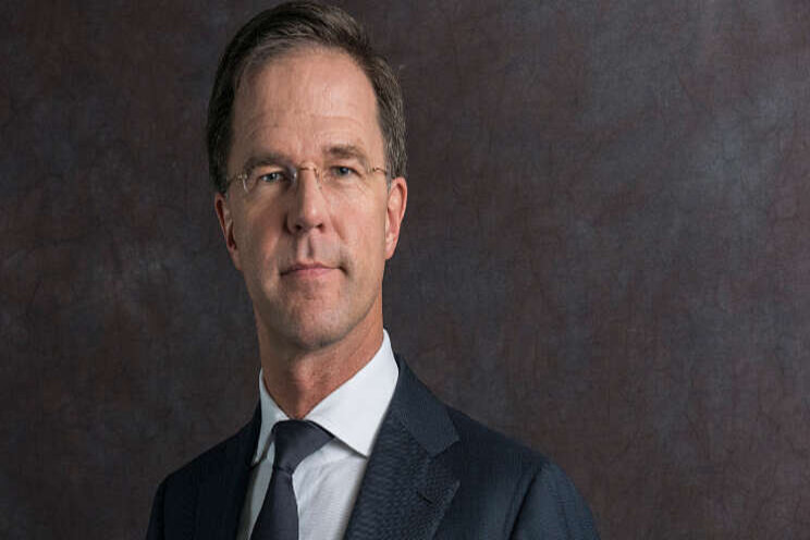 'Lange formatie goed voor herstel van economie' 'Lange formatie goed voor herstel van economie'